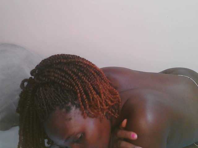 Dark-chocolate001's BongaCams show and profile