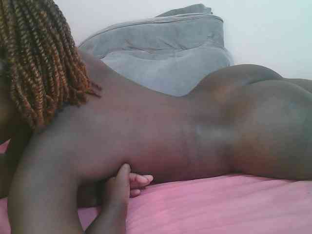 Dark-chocolate001 webcam