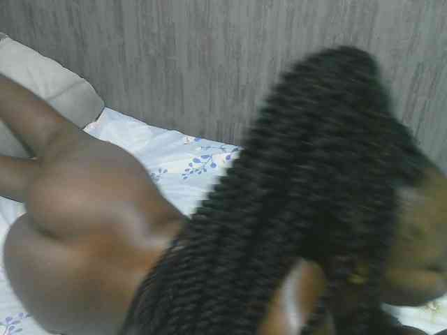 Dark-chocolate001 webcam