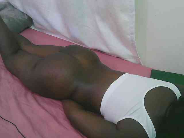 Dark-chocolate001 webcam