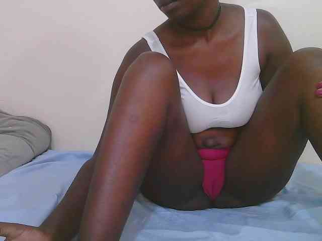 Dark-chocolate001 webcam