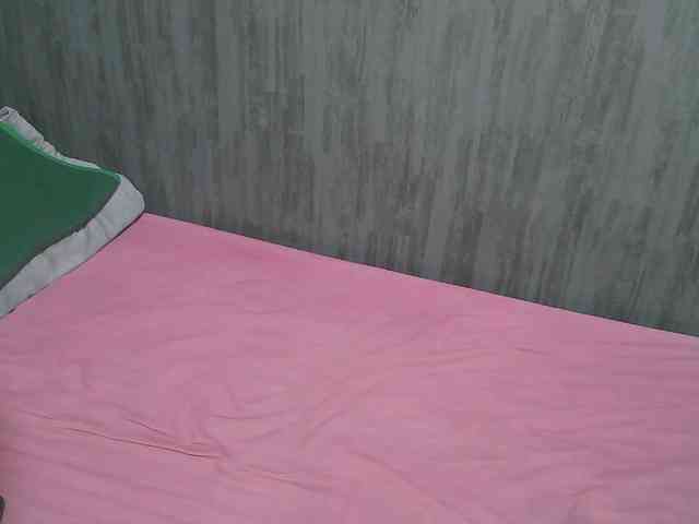 Dark-chocolate001 webcam