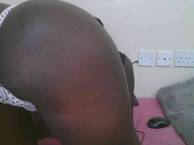 Dark-chocolate001 webcam