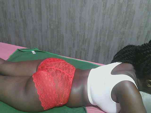 Dark-chocolate001 webcam