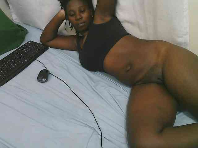 Dark-chocolate001 webcam