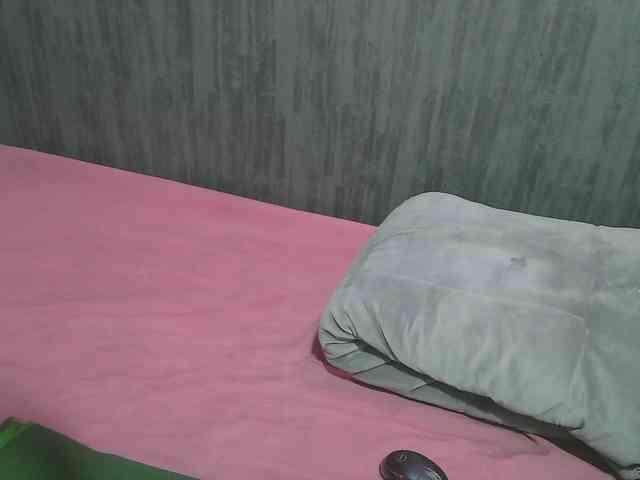 Dark-chocolate001 webcam