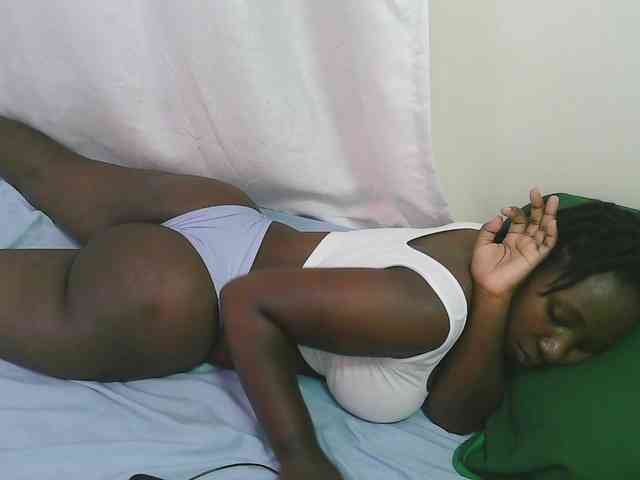 Dark-chocolate001 webcam