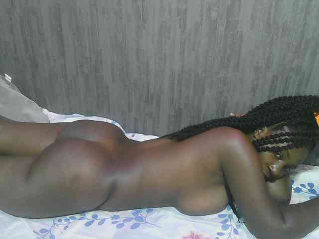 Dark-chocolate001 webcam