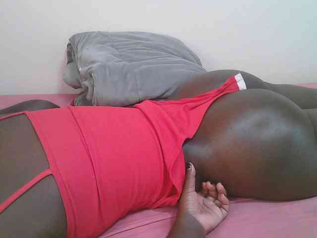 Dark-chocolate001 webcam