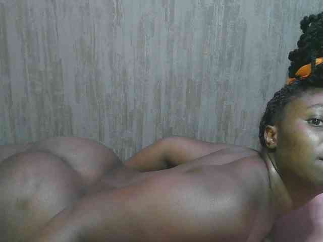 Dark-chocolate001 webcam