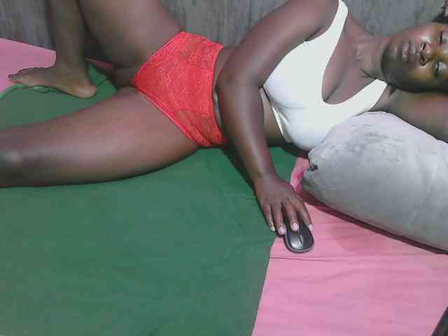 Dark-chocolate001 webcam