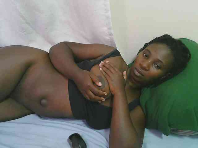 Dark-chocolate001 webcam