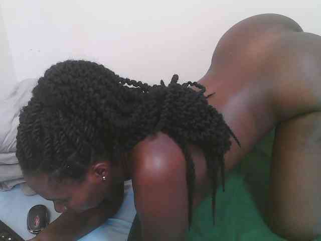 Dark-chocolate001 webcam