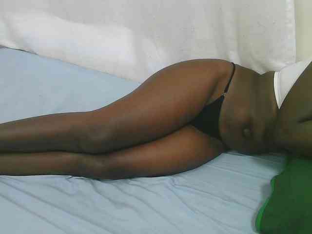 Dark-chocolate001 webcam