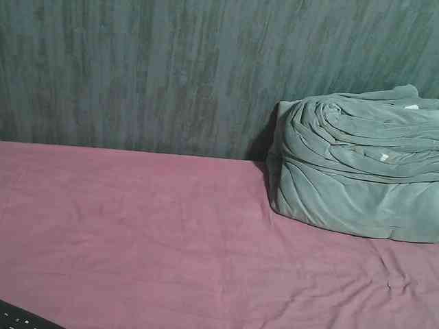 Dark-chocolate001 webcam