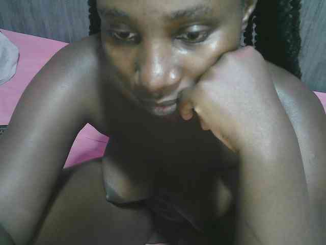 Dark-chocolate001 webcam