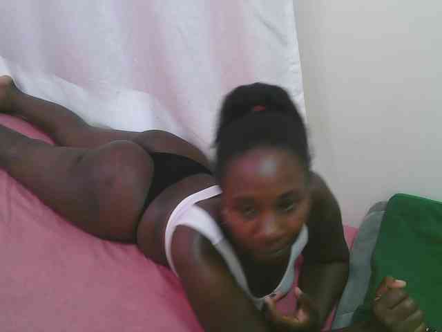 Dark-chocolate001 webcam