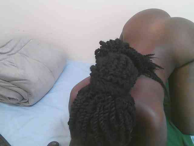 Dark-chocolate001 webcam