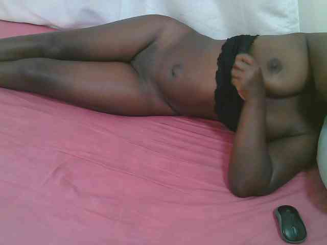 Dark-chocolate001 webcam