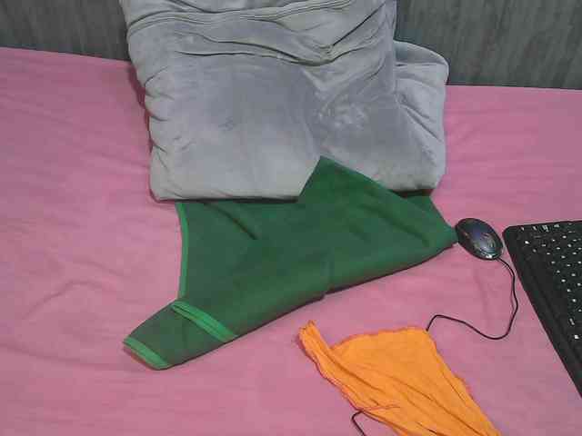 Dark-chocolate001 webcam