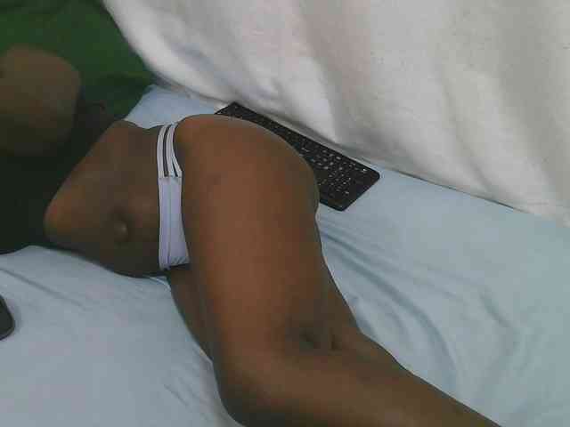 Dark-chocolate001 webcam