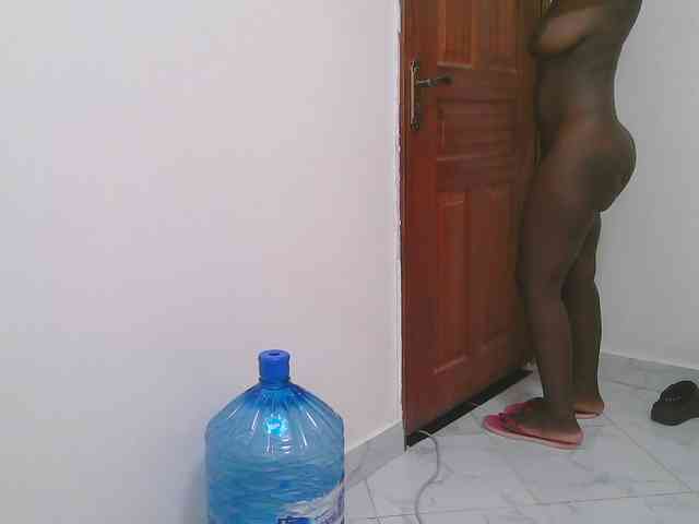 Dark-chocolate001 webcam