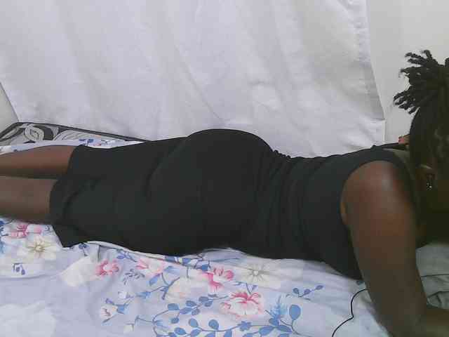 Dark-chocolate001 webcam