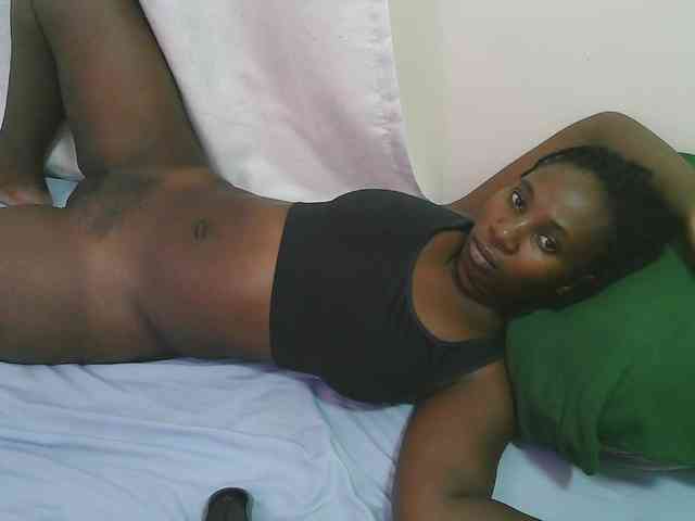 Dark-chocolate001 webcam