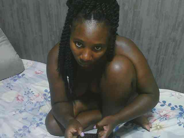 Dark-chocolate001 webcam