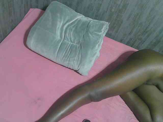 Dark-chocolate001 webcam