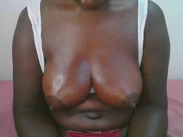 Dark-chocolate001 webcam