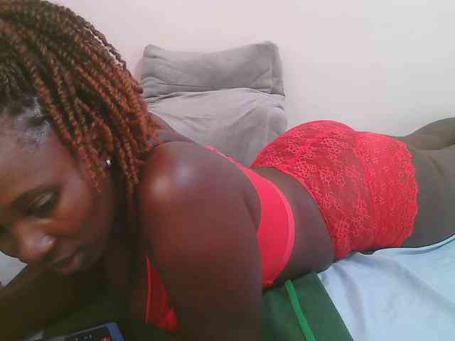 Dark-chocolate001 webcam