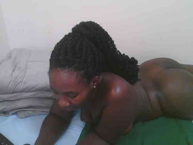 Dark-chocolate001 webcam