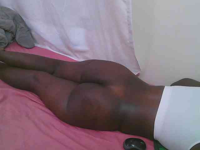 Dark-chocolate001 webcam