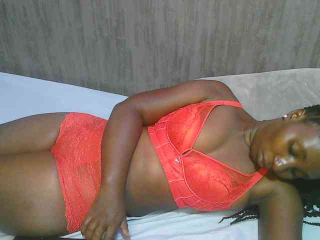 Dark-chocolate001 webcam