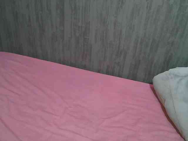 Dark-chocolate001 webcam