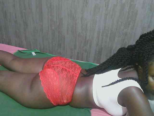 Dark-chocolate001 webcam