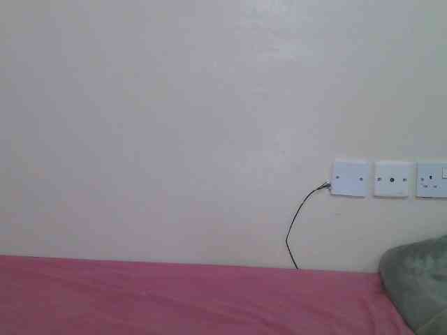 Dark-chocolate001 webcam