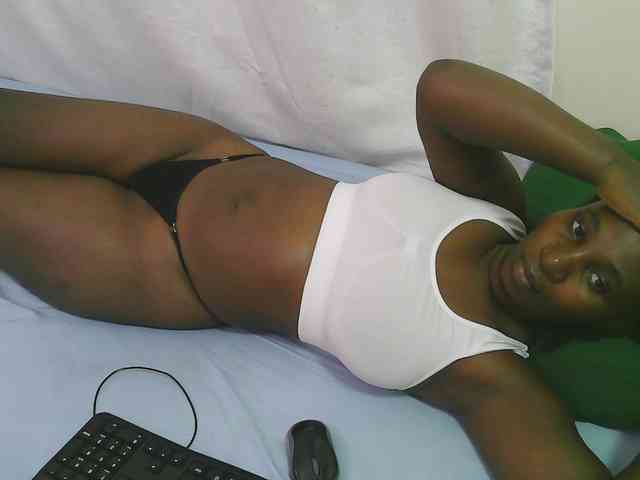 Dark-chocolate001 webcam