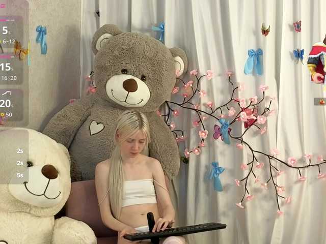 ViollaDream's BongaCams show and profile