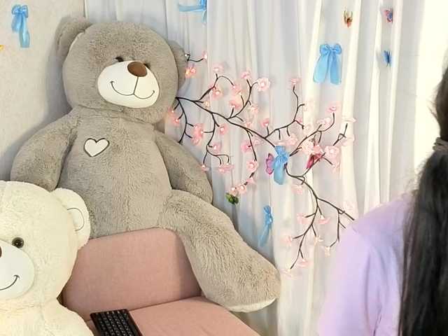 ViollaDream's BongaCams show and profile