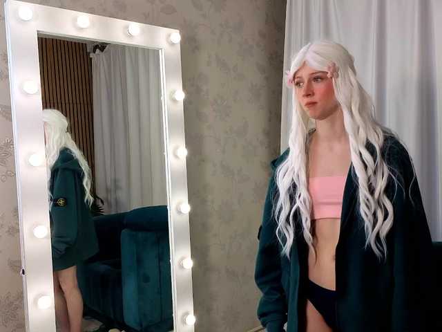 ViollaDream's BongaCams show and profile