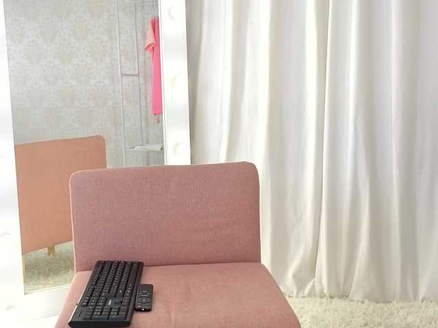 ViollaDream's BongaCams show and profile