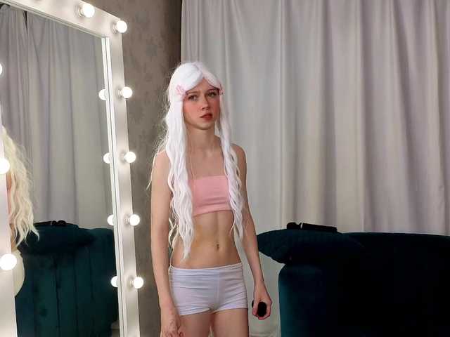 ViollaDream's BongaCams show and profile