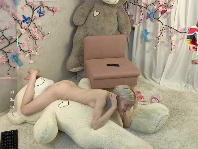 ViollaDream – webcam model profile photo