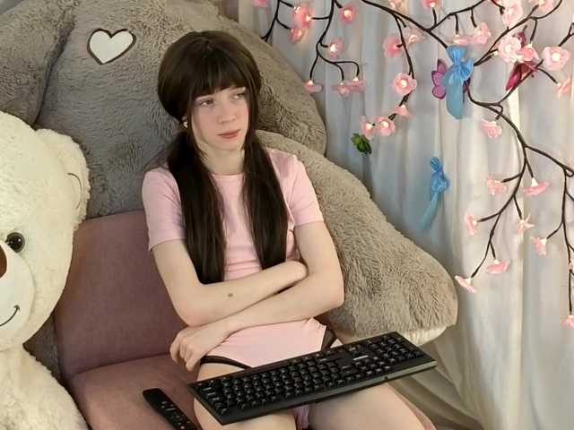 ViollaDream live cam