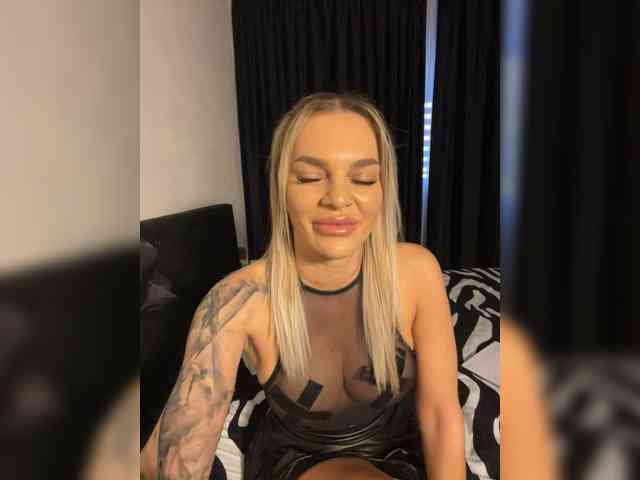 AmiraOfficialX AmiraOfficialX