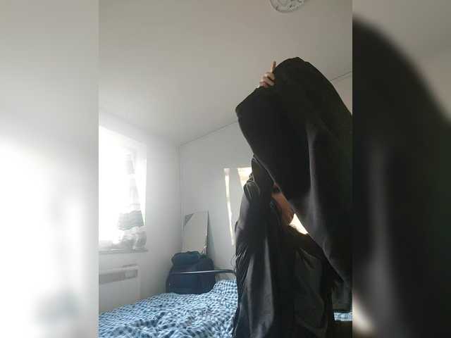 EulaSimmons's BongaCams show and profile