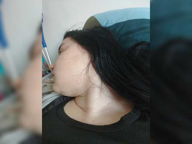 EulaSimmons's BongaCams show and profile