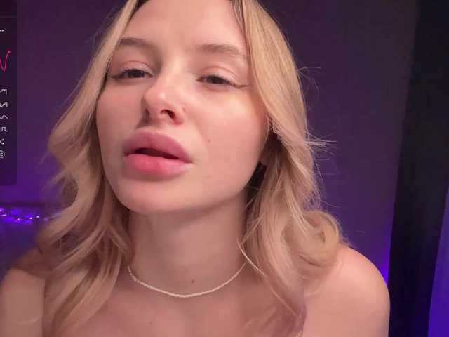 VictoriaMist – webcam model profile photo